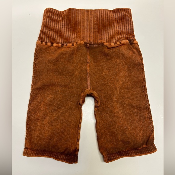 Free People Movement Bike Shorts NEW Women XS/S Good Karma High Rise Amber - Picture 2 of 16